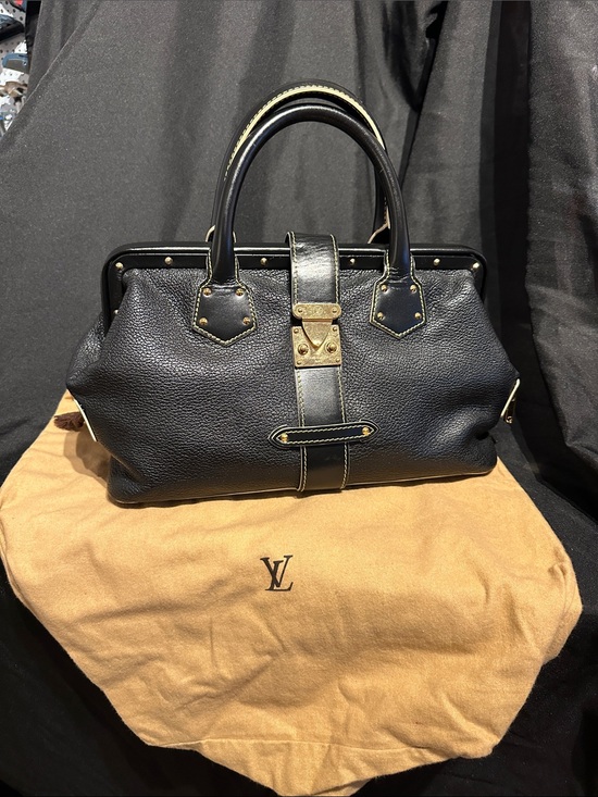 Louis Vuitton Handbags - Louis Vuitton Suhali L'Ingenieux PM Black Leather Doctor Bag with Gold Hardware